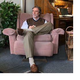 Dr. Steven Griggs